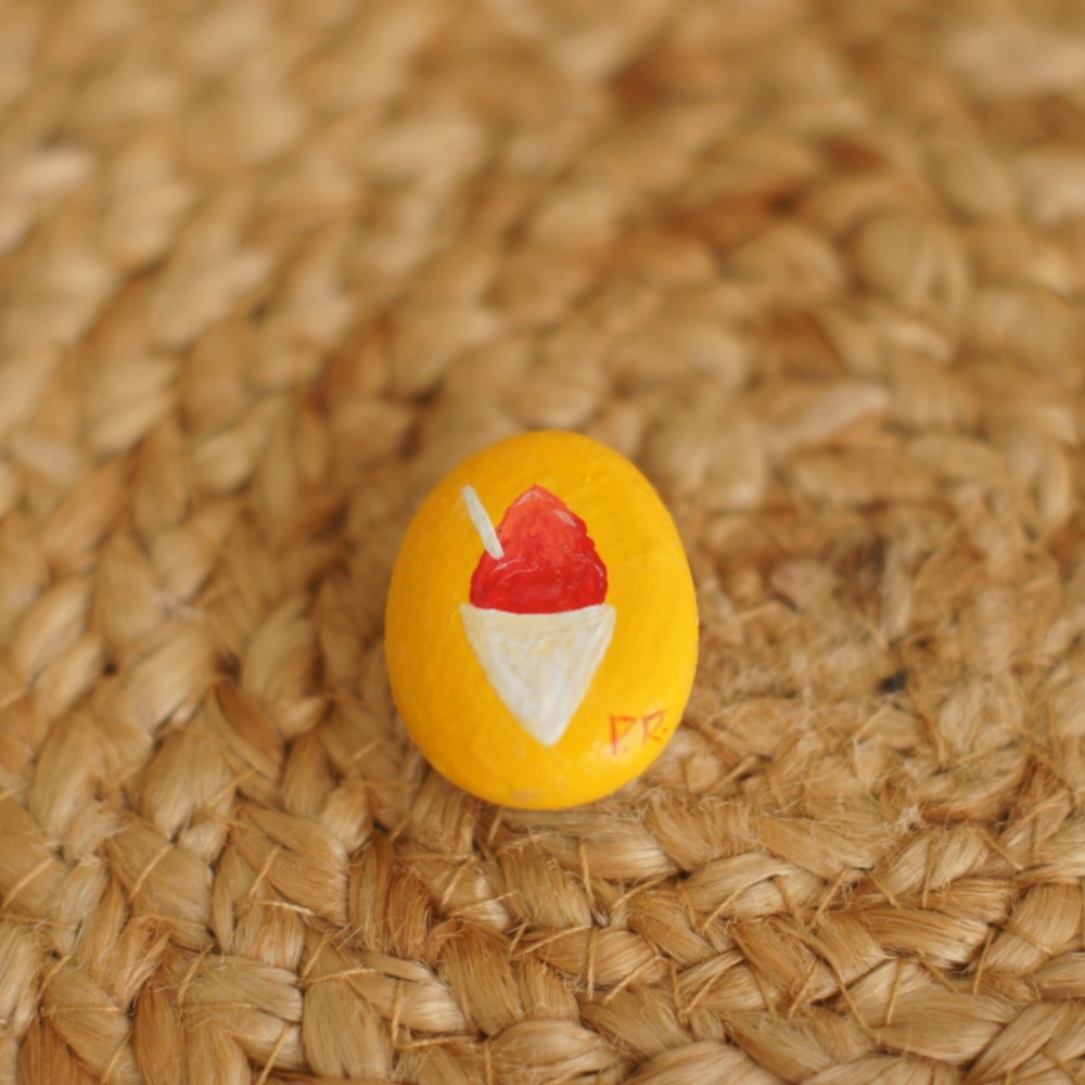 Quiero Piragua - Hand-painted Magnet River Rock from Guajataca